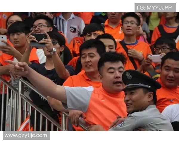 2006年鲁能与国安激战回顾球迷心中难忘的经典对决